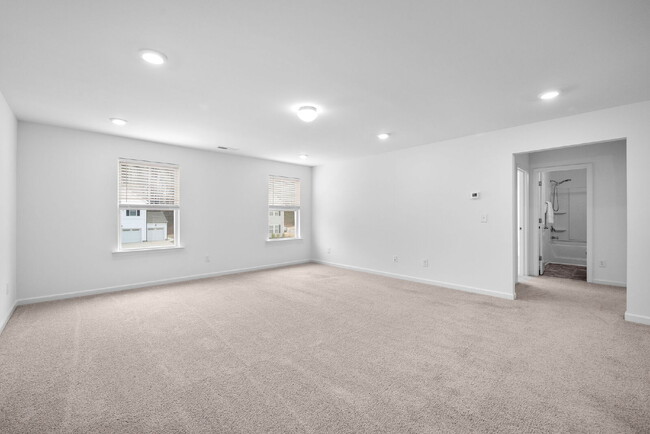 Building Photo - Spacious 4-Bedroom Rental in Desirable Arl...