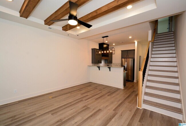 Building Photo - 1107 Windsor Sq
