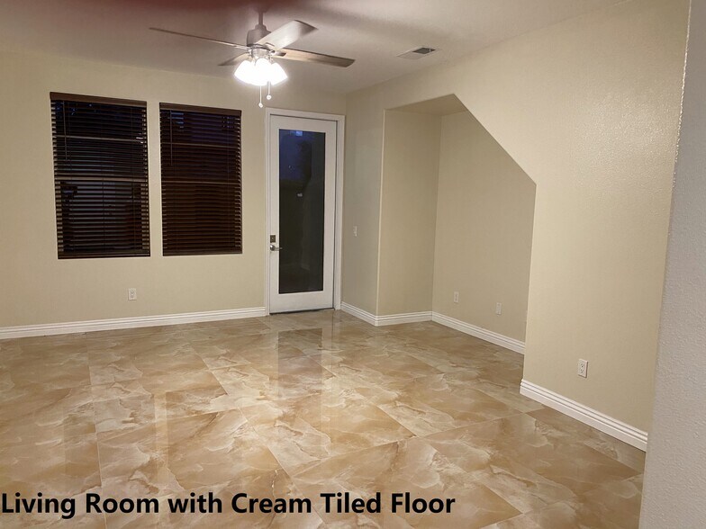 TV Nook - 31750 Paseo de Castaic