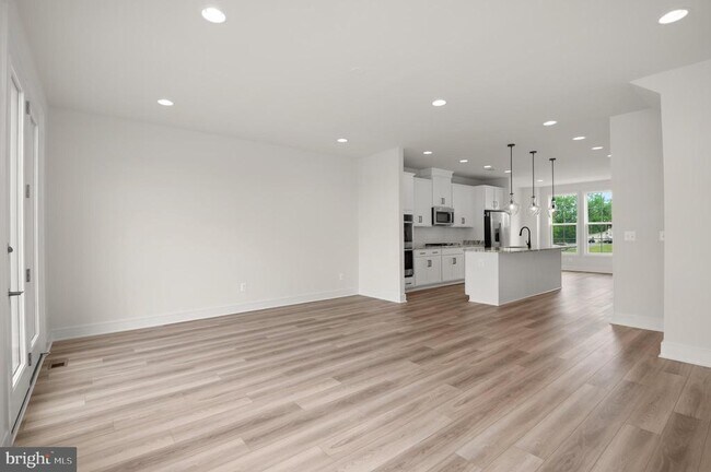 Building Photo - 14534 Alsace Ln