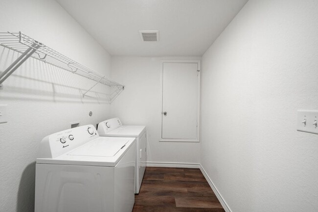 Building Photo - Charming Rental in the Growing Dove Song Subdivision of Marion, TX - Realtor Commission: $350