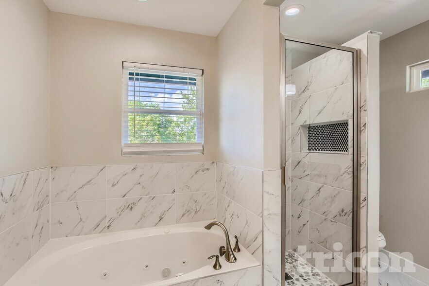 Building Photo - 1723 Shaw St