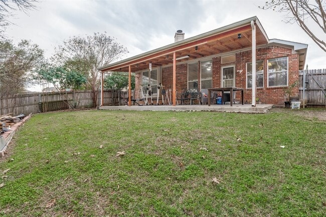 Building Photo - 8169 Whitney Ln