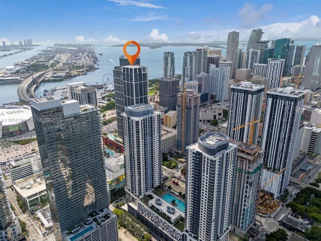 Building Photo - 159 NE 6th St