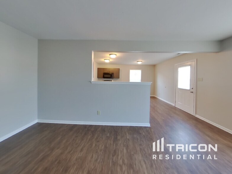 Building Photo - 4122 Apple Creek Dr