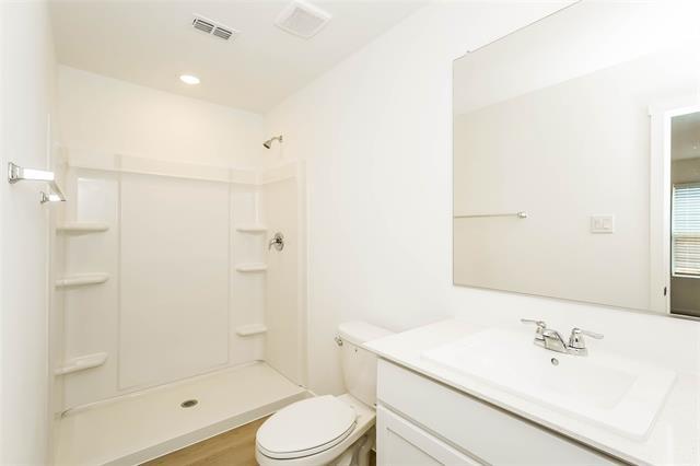 Building Photo - 1105 Tufted Dr