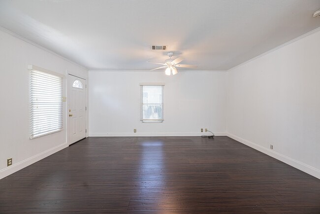 Building Photo - 11738 Greencanyon Dr
