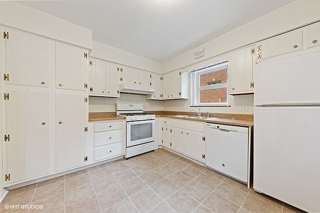 Kitchen - 140 Arlington Ave