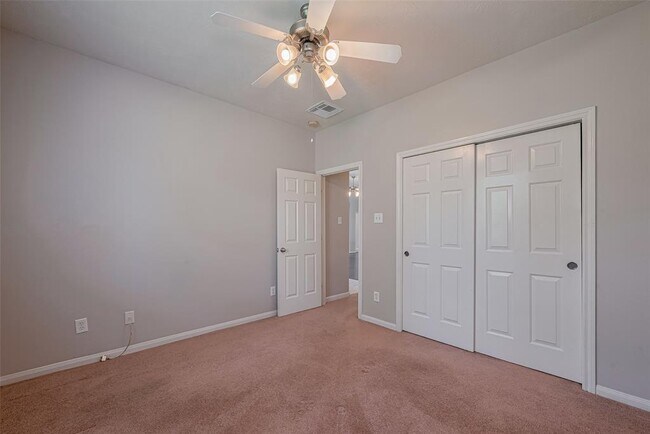 Building Photo - 17202 Sheffield Bend Dr
