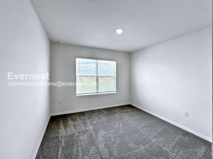 Building Photo - 8332 Juning Cove