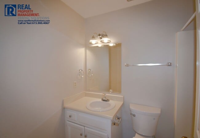 Building Photo - Adorable 2 BR home in the heart of Mboro! Lawncare & washer/dryer included!