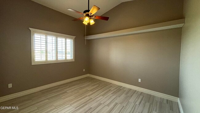 Building Photo - 14193 Honey Point Dr