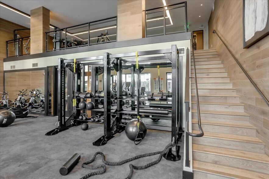 Gym - 3578 Rambla Place