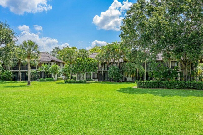 Building Photo - 13334 Polo Club Rd