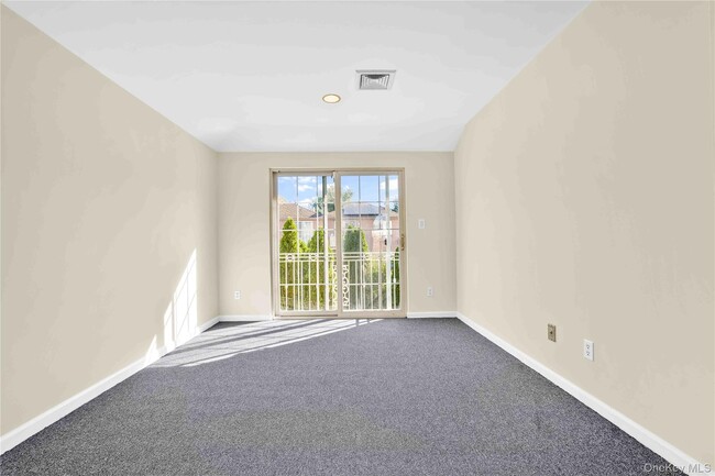 Building Photo - 88-20 70th Rd