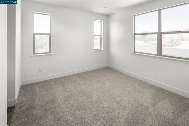 Building Photo - 2802 Chattelton Ln., San Pablo