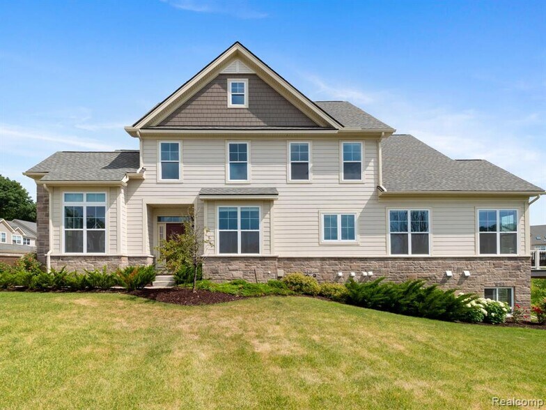 Building Photo - 3017 N Spurway Dr