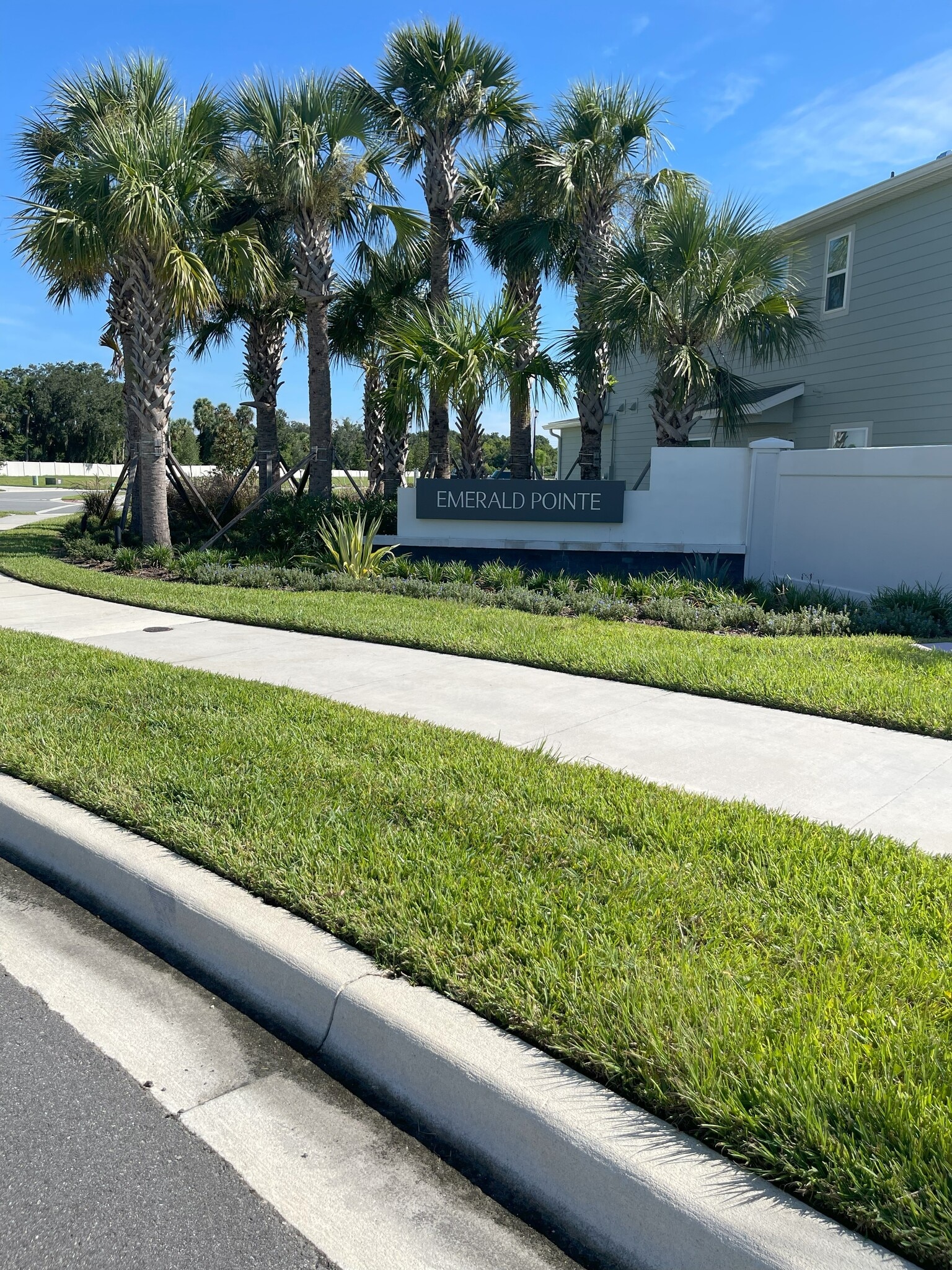 Building Photo - 3156 Emerald Acres Ln