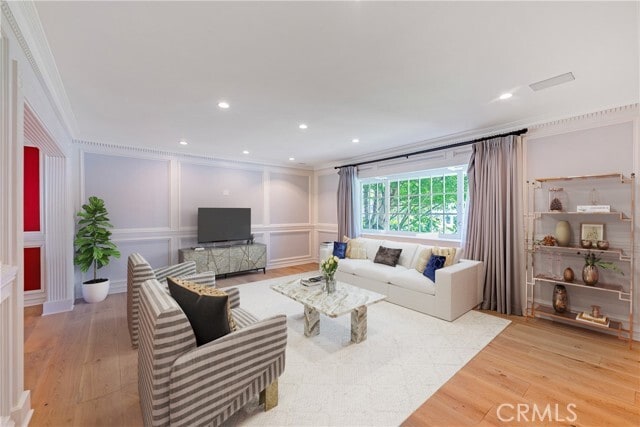 Building Photo - 5463 Katherine Ave