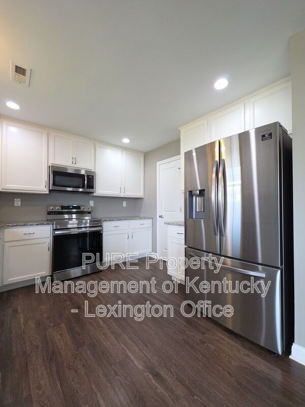 Building Photo - 2756 Burnt Mill Rd