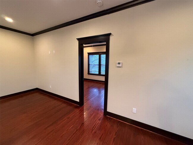 Building Photo - 334 W 22nd St