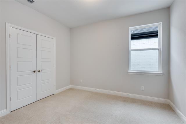 Building Photo - 11764 Chartwell Ct