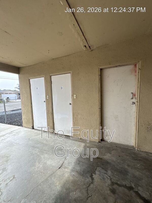 Building Photo - 2012 North Ave