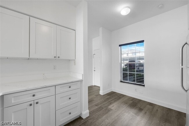 Building Photo - 3250 Cypress Glen Way