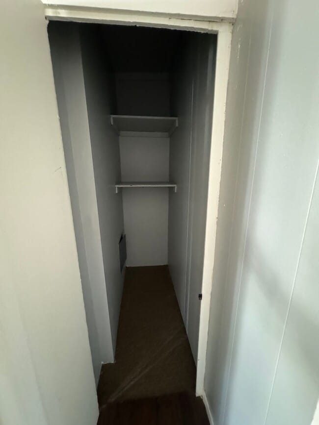 Building Photo - Quince St