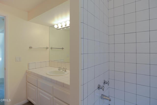 Building Photo - 3637 Ocean Dr