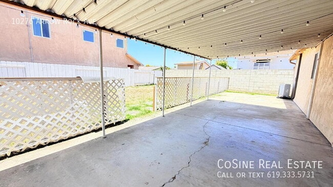 Building Photo - 10276 Arrow Rock Ave