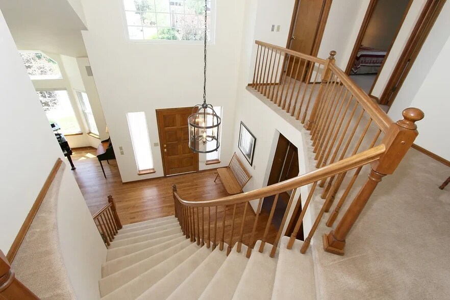 Building Photo - 4990 Nightshade Cir