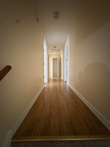 Building Photo - 3186 Bruckner Blvd