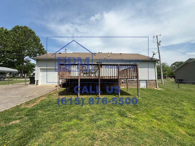 Building Photo - Charming 3 Bed, 2 Bath Home in Greenbrier ...