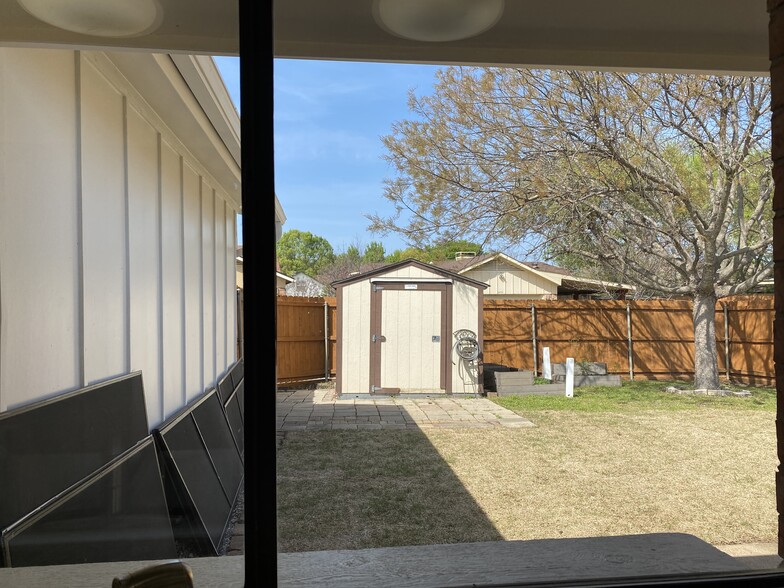 Backyard - 2429 Majestic Dr