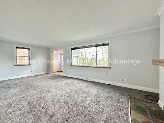 Building Photo - Charming Royal Oak Rental – Modern Comfort...