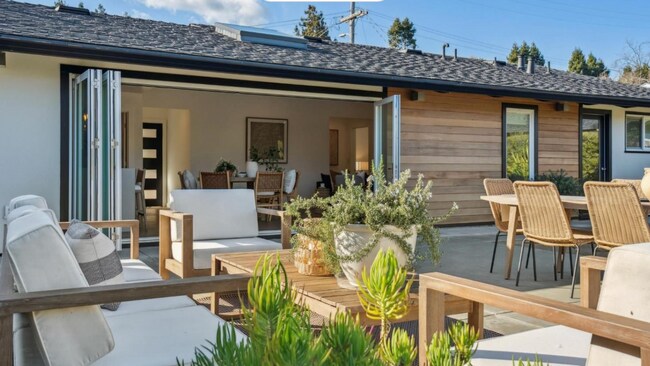 Building Photo - Beautifully remodeled 2BD/2BA single-level home in Tiburon