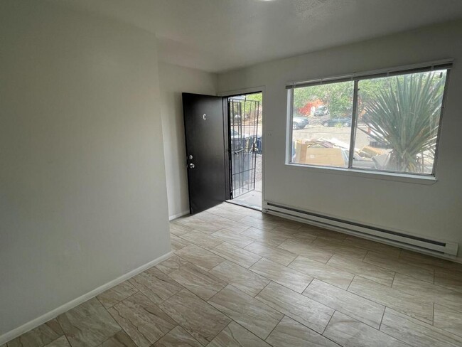 Building Photo - 195 Monte Alto Pl NE