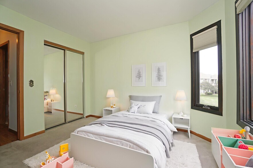 Bedroom 2 - 131 Red Fox Ln