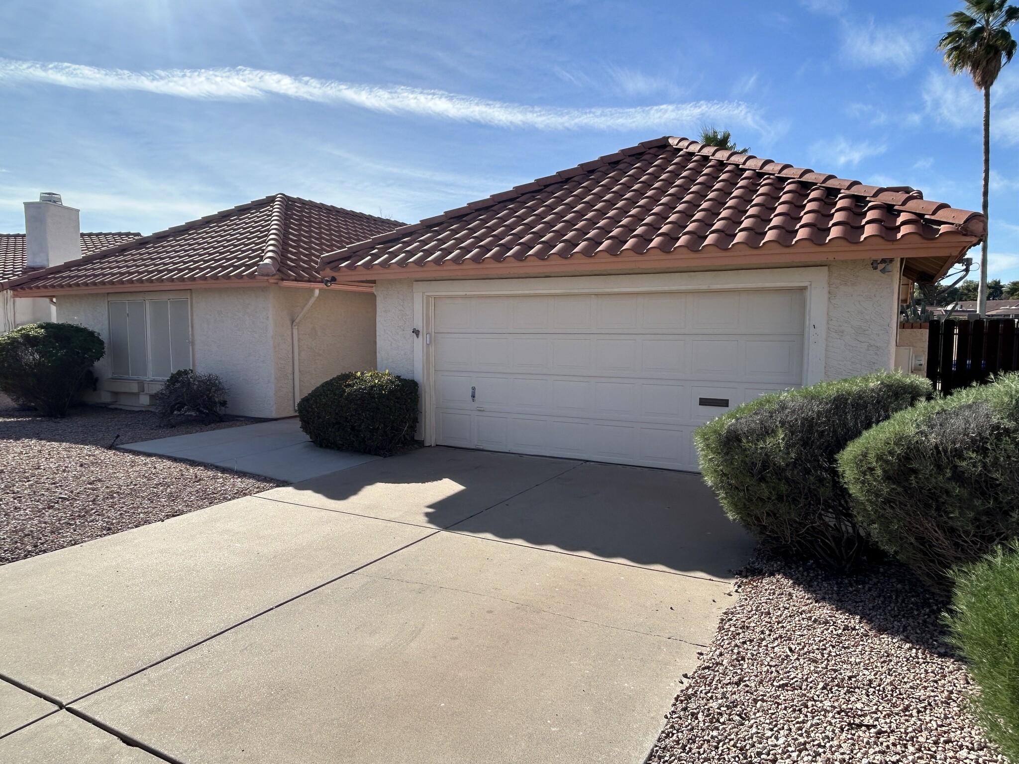 Building Photo - 12138 S Tomi Dr