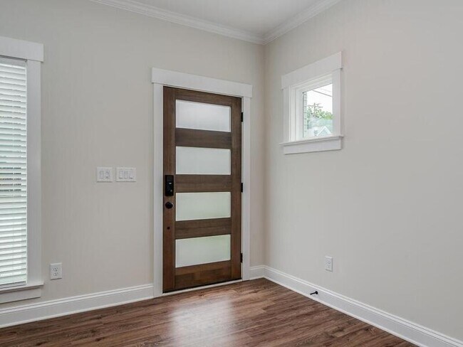 Building Photo - 1505 Seigle Ave