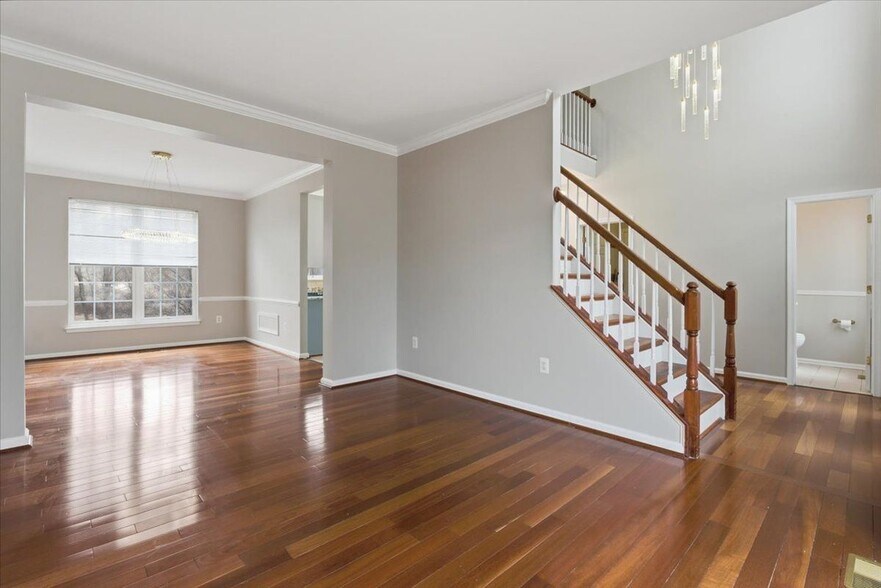 Building Photo - 3168 Tulip Tree Pl