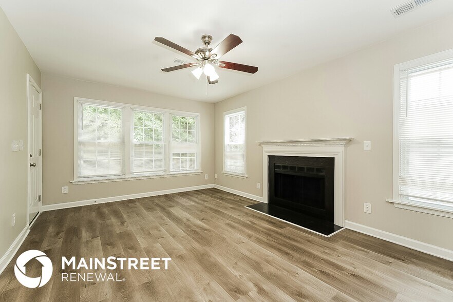 Building Photo - 6815 Renwick Ct