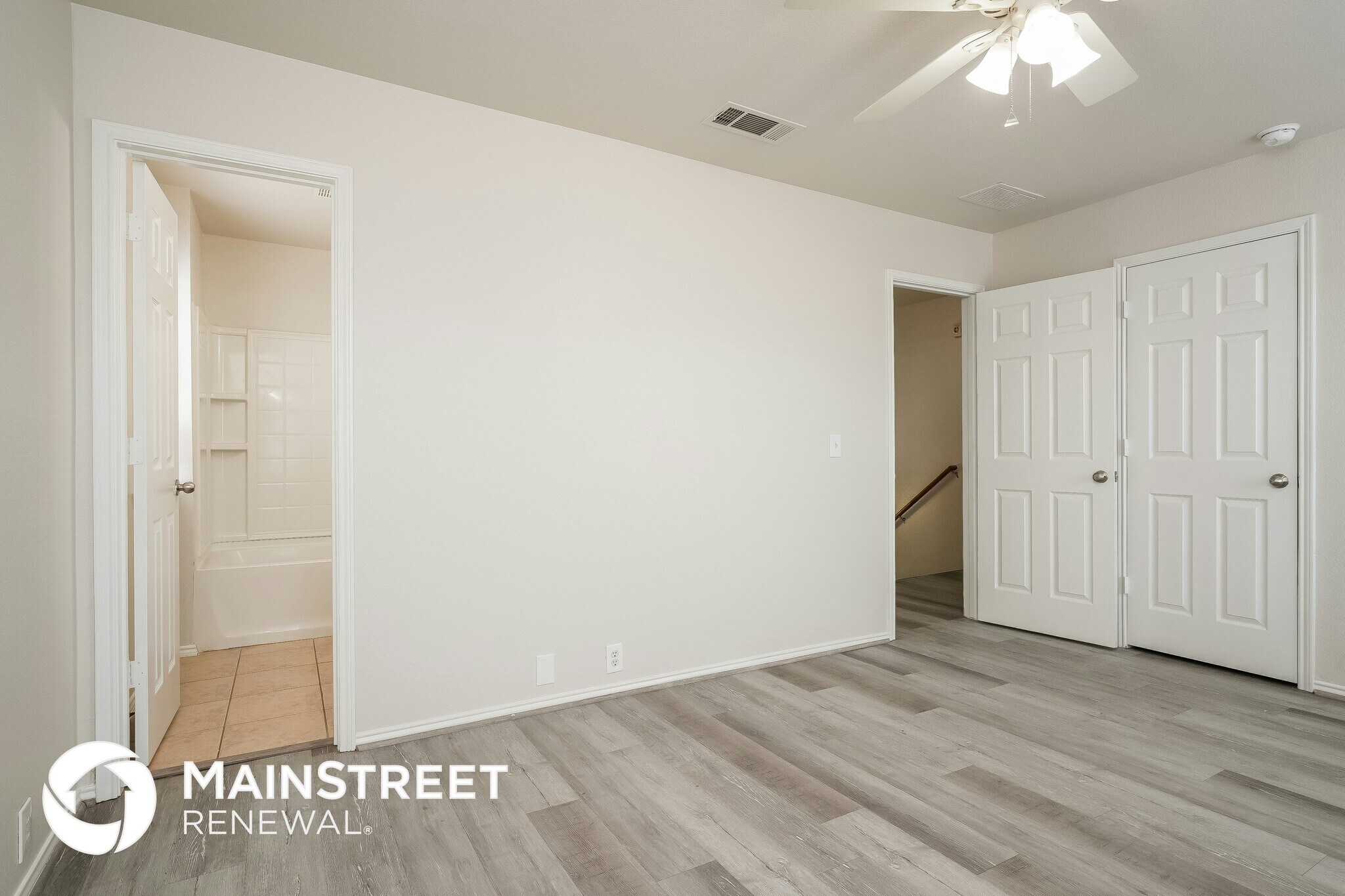 Building Photo - 10648 Traymore Dr