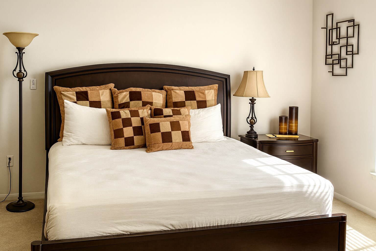 Primary Bedroom - 981 SW McElroy Ave