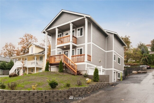 Primary Photo - 311 Taylor Ave NW