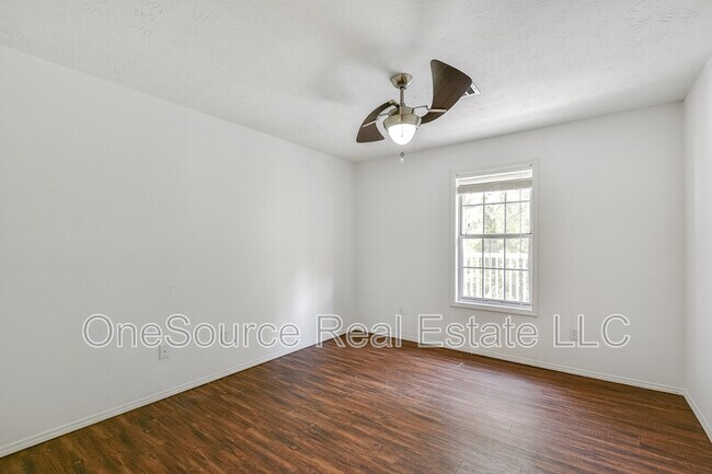 Building Photo - 1210 Augusta Dr