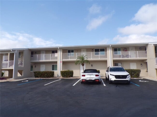 Building Photo - 1335 Mineo Dr