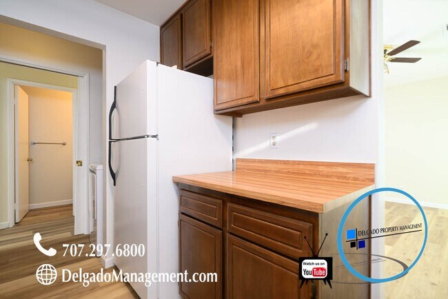 Building Photo - Benicia! Large two story three bedroom, two and 1/2 baths townhome