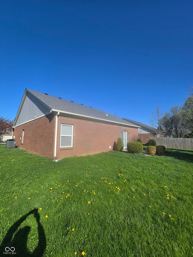 Building Photo - 13377 Kimberlite Dr